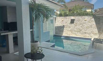 Casa com 4 dormitórios à venda, 270 m² por R$ 1.200.000,00 - Vargem Pequena - Rio de Janeiro/RJ