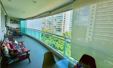 Apartamento com 3 dormitórios à venda, 112 m² por R$ 1.865.000,00 - Barra da Tijuca - Rio de Janeiro/RJ