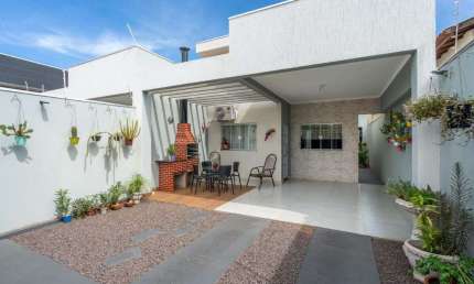 Casa com 2 quartos sendo 1 suíte - Jardim Morumbi - Três Lagoas / MS