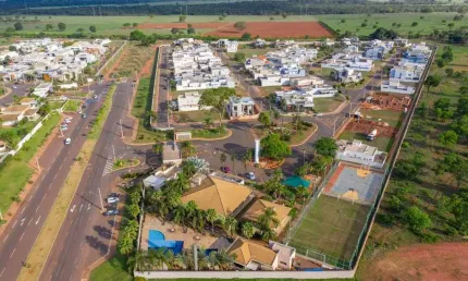 Terreno à venda no Condomínio Terras de Jupiá em Três Lagoas - MS