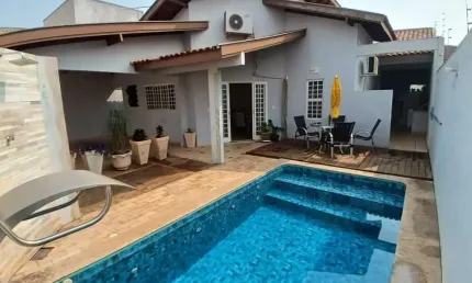 Casa com 3 quartos sendo 1 suíte - Jardim Bela Vista em Três Lagoas / MS