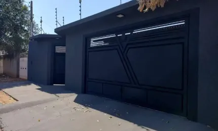 Casa com 3 quartos sendo 1 suíte - Jardim Dourado em Três Lagoas / MS