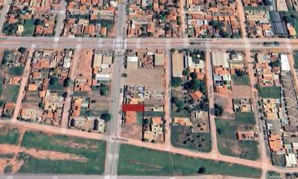 Terreno à venda na avenida no Jardim dos Ipês em Três Lagoas - MS
