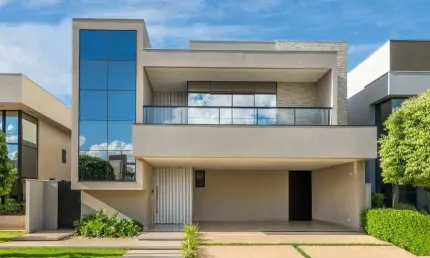 Sobrado com 4 suítes à venda no Condomínio Village do Lago em Três Lagoas - MS | Luxo e Singularidade