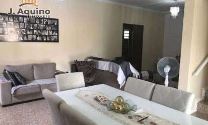 Casa com 3 quartos à venda na Rua Rangel Pestana, Sapiranga, Fortaleza