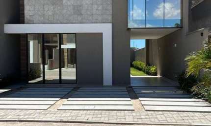 Casas de alto padrão com 03 suítes na Lagoa Redonda