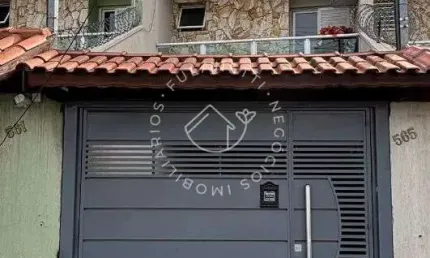 Lindo Sobrado na Av. Hermilo Alves – Suite com Closet e Churrasqueira! Terreno 4x20 - Venda R$ 700.000,00