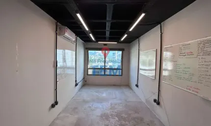 Sala comercial para alugar na Estrada dos Três Rios, 1200, Freguesia (Jacarepaguá), Rio de Janeiro