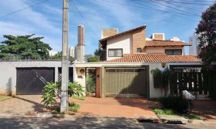 Casa com 3 quartos à venda na Rua 28, Jardim Goiás, Goiânia