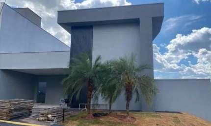 Casa em condomínio fechado com 3 quartos à venda na Rua Jardins, 100, Jardins Capri, Senador Canedo