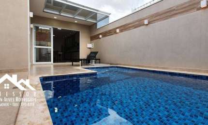 Linda Casa no Condomínio Terras de São Bento em Limeira-SP