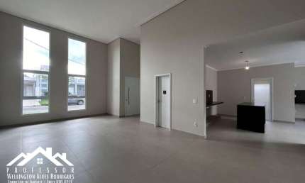 Casa em condomínio fechado com 3 quartos à venda na Rua Údine, Parque Residencial Roland, Limeira