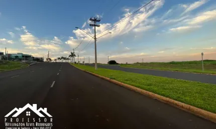 Ótimo Terreno com 256 m²  no Bairro Colinas do Engenho em Limeira-SP