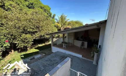 Salão Comercial + 2 Casas Grandes na Vila Queiroz em Limeira-SP