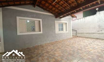 Imóvel de esquina com 2 casas no Jardim Novo Horizonte em Limeira-SP