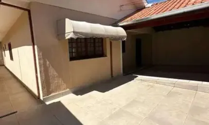 Casa + edícula à venda no Jardim Nova Europa em Limeira-SP
