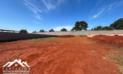 Terreno no Condomínio Residencial Florisa II em Limeira-SP