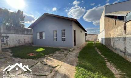 Casa com edícula no Jardim Nova Europa em Limeira-SP
