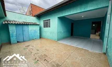 Casa térrea à venda no Jardim São Lourenço em Limeira-SP