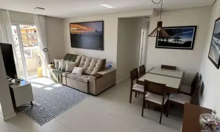 Apartamento com vista mar a 50m da praia da vila – 2 quartos (1 suíte), 68m² – imbituba/sc