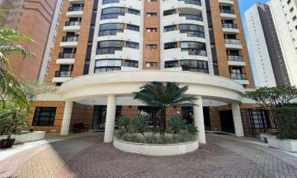 LINDO E ESPAÇOSO APARTAMENTO - MORUMBI
4 DORMITÓRIOS/3 SUÍTES E 4 VAGAS