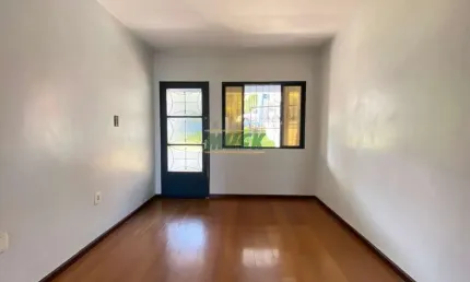 CASA DE ALVENARIA COM 3 DORMITÓRIOS , Vila Nova, Novo Hamburgo - RS