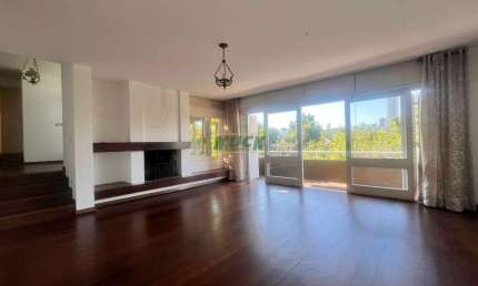 Apartamento com 4 quartos para alugar no Guarani, Novo Hamburgo 