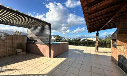 Cobertura no Recreio dos Bandeirantes -  2 suítes, 2 vagas de garagem, Espaço gourmet e Vista Livre