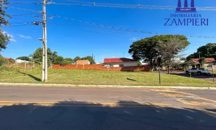 Terreno de 450m² no município de munhoz de melo-pr.