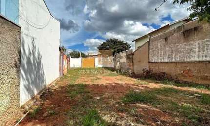 Terreno à venda na Rua das Figueiras, Jardim São Paulo, Americana