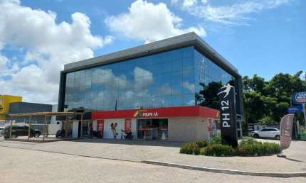 Salas no melhor empresarial do Portal do Sol. O PH12 Business Center.