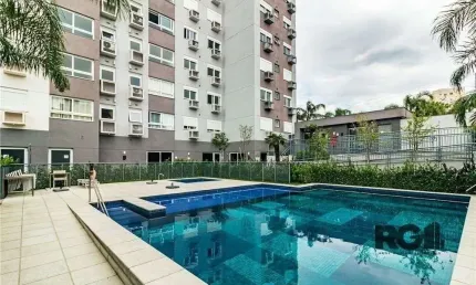 Apartamento no Jardim Lindóia de 2 dormitórios vaga e infra