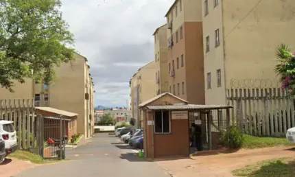 Apartamento com 2 dormitórios e 1 vaga na zona norte