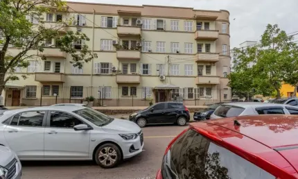 Apartamento à venda com 2 dormitórios e  68 m² no bairro santana