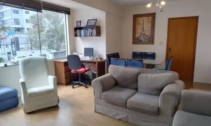 Apartamento 3 quartos com suíte e pátio com 2 vagas no Bairro Passo da Areia