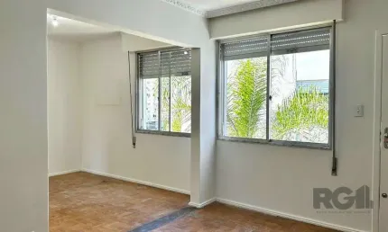Apartamento 4 dormitórios à venda Menino Deus Porto Alegre/RS