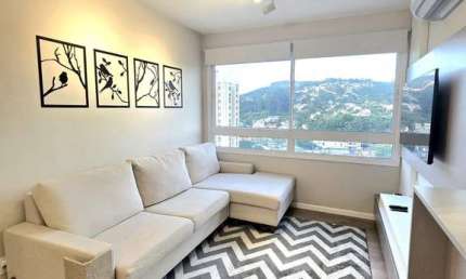 Apartamento no Pertenon de 2 dormitórios vaga e infra