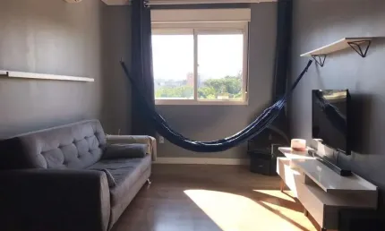 Apartamento à venda 1 quarto, com vaga no bairro Teresópolis.