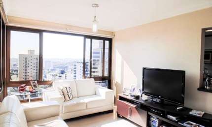 Apartamento com 3 dormitórios e 2 vagas de garagem no Bairro Higienópolis