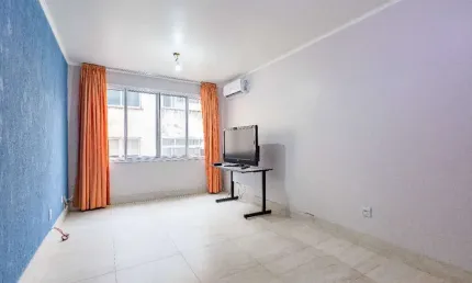 Apartamento à venda com 3 quartos 105m² no Bairro Petrópolis