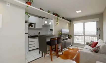 Apartamento com 2 quartos e 48m² à venda em glória.