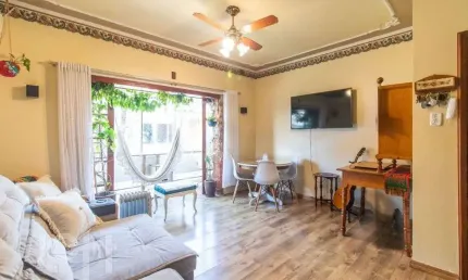Apartamento com 2 quartos à venda na Rua Barbedo, 613, Menino Deus, Porto Alegre