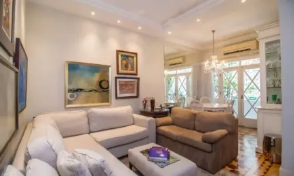 Apartamento com 2 quartos à venda na Rua Santo Antônio, 554, Floresta, Porto Alegre