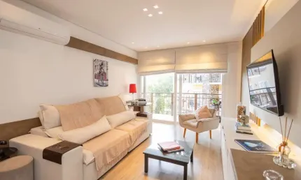 Apartamento,lage de pedra em gramado, 2 dormitorios e churrasqueira.