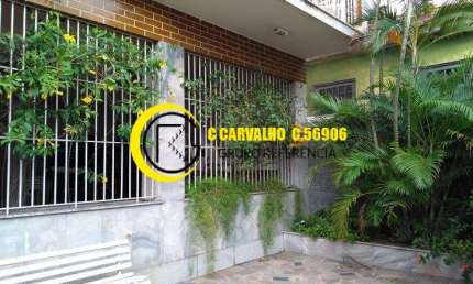 Prédio residencial em Olaria com quintal e garagens  TERRENO 12X31