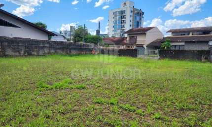 Terreno à venda na Rua Paulo Berner, 99, Santo Antônio, Joinville por R$ 499.000