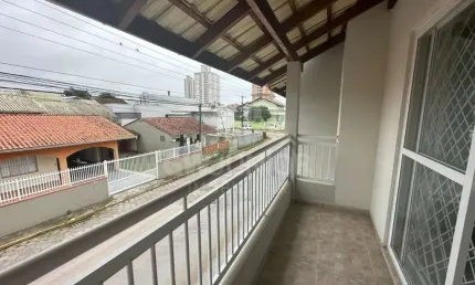 Casa com 2 quartos à venda na Rua Belmiro Amélia, 167, Centro, Balneário Piçarras por R$ 560.000
