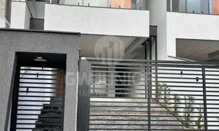 Casa com 3 quartos à venda na Rua Cristiano Lueders, 180, Glória, Joinville por R$ 1.034.000