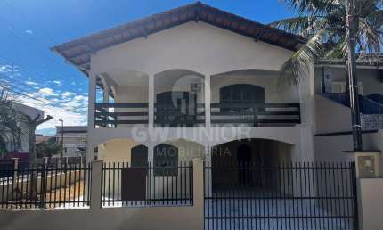 Casa com 6 quartos à venda na Avenida Barão do Rio Branco, 984, Balneário Enseada, São Francisco do Sul por R$ 950.000