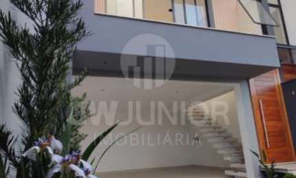 Casa com 3 quartos à venda na Rua Irani, 500, Floresta, Joinville por R$ 858.000